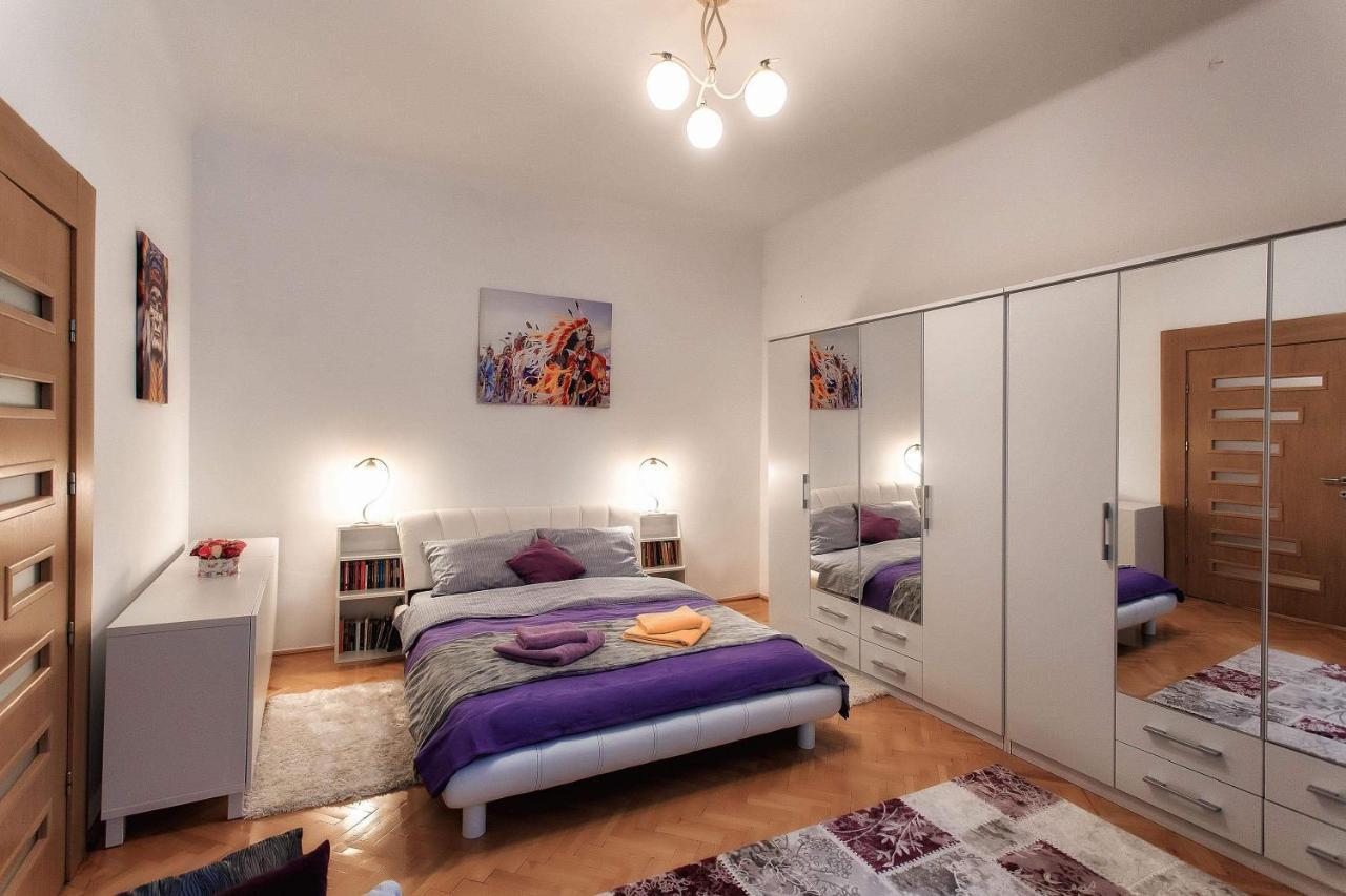 Brasov Centrul Vechi - 67Sqm - 2Min To Counsel Square Apartment Exterior photo